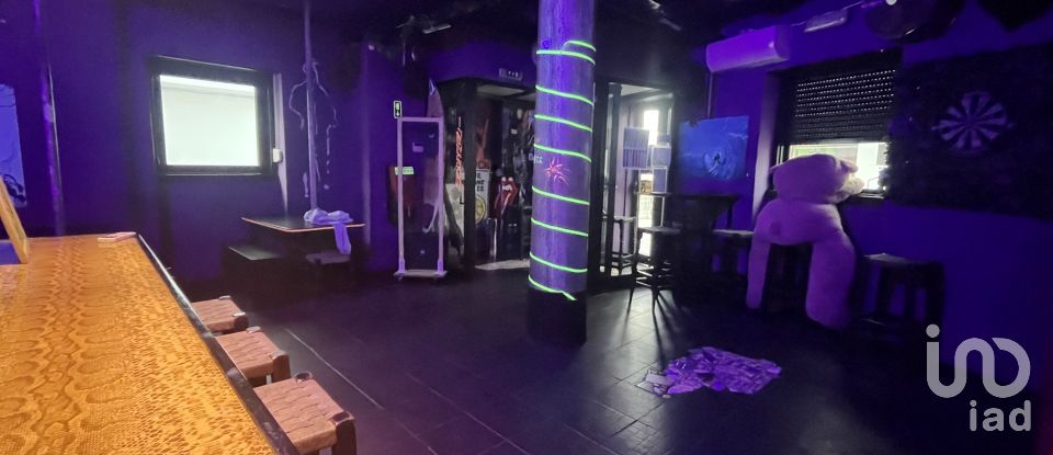 Boutique/Local commercial à São Gonçalo De Lagos de 140 m²