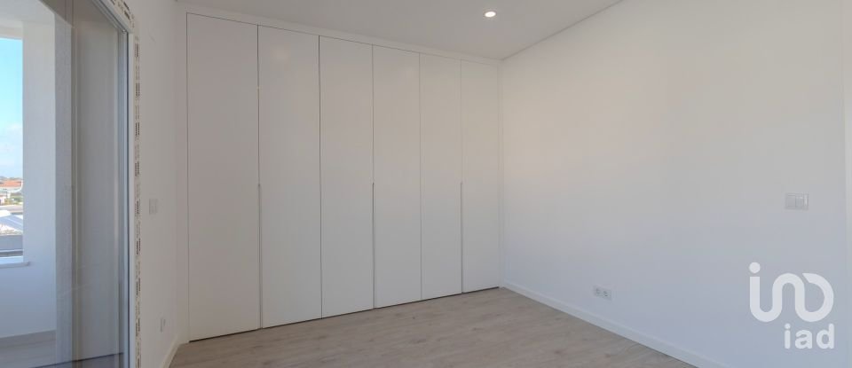 Maison T3 à Azeitão (São Lourenço e São Simão) de 150 m²
