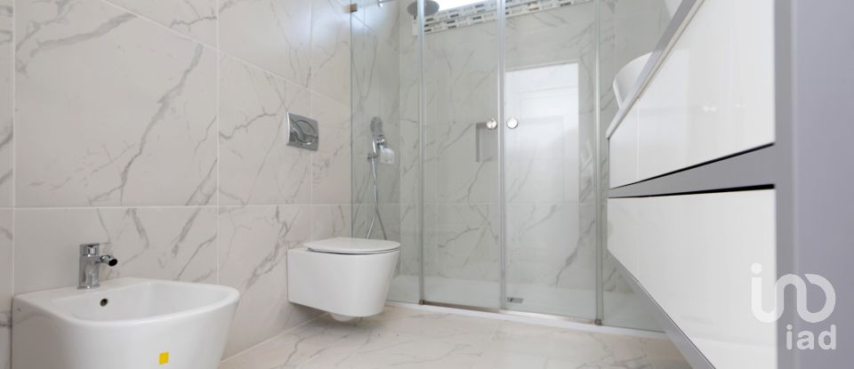 Maison T3 à Azeitão (São Lourenço e São Simão) de 150 m²