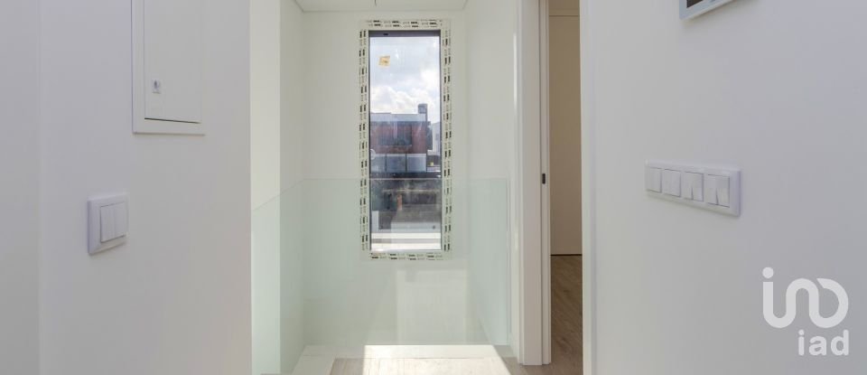 Maison T3 à Azeitão (São Lourenço e São Simão) de 150 m²