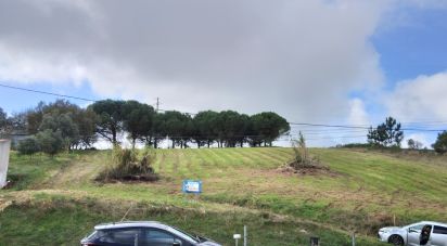 Terrain à bâtir à Carvoeira e Carmões de 3 960 m²