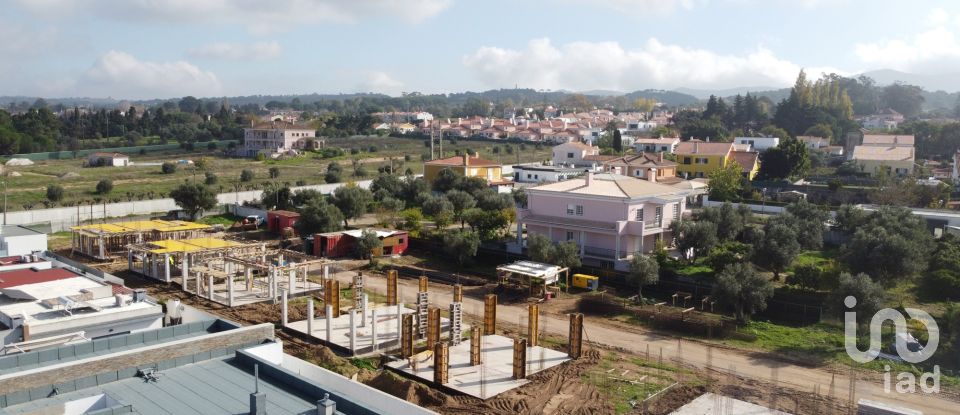 Moradia T4 em Azeitão (São Lourenço e São Simão) de 142 m²