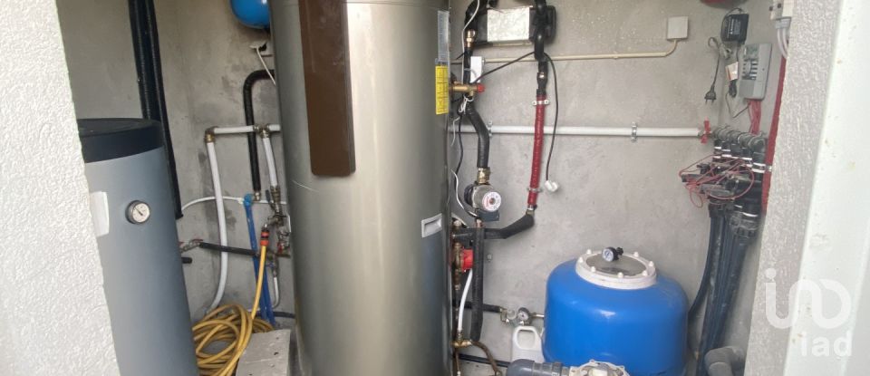 House T3 in Borbela e Lamas de Olo of 178 m²