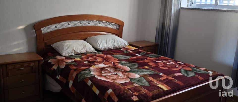 House T4 in Penso e Freixinho of 100 m²