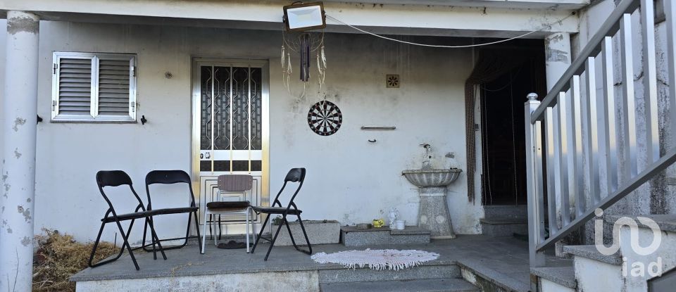 House T4 in Penso e Freixinho of 100 m²