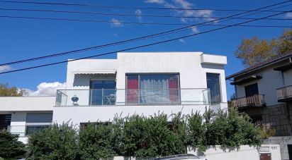 Maison T3 à São Félix da Marinha de 157 m²