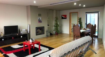 Maison T3 à São Félix da Marinha de 157 m²