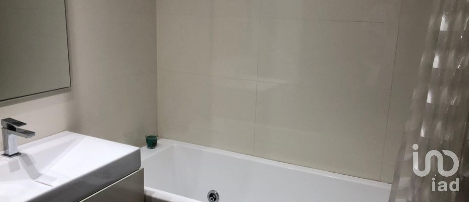 Moradia T3 em São Félix da Marinha de 157 m²