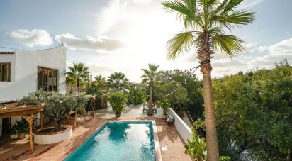 Maison T8 à Silves de 450 m²