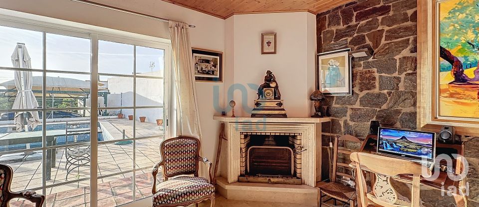 Maison T5 à Luz de Tavira e Santo Estêvão de 126 m²