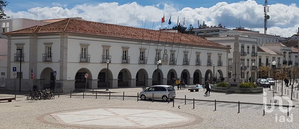 Maison T5 à Luz de Tavira e Santo Estêvão de 126 m²