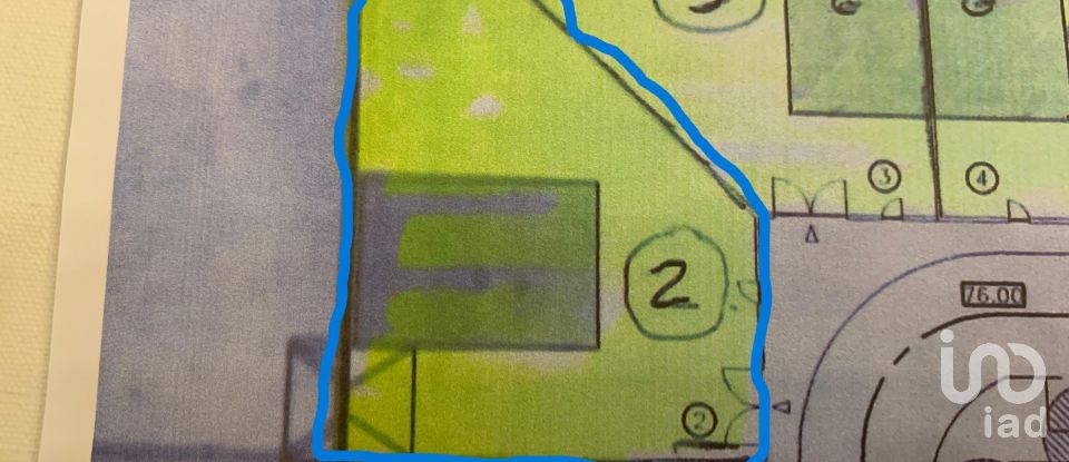 Terreno em Mujães de 904 m²