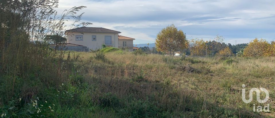 Land in Mujães of 649 m²