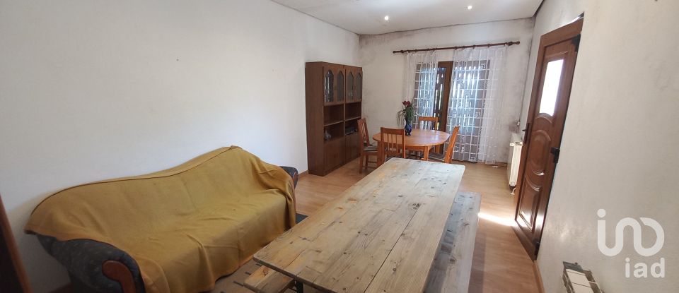 Quinta T5 em Vilarinho de São Romão de 374 m²