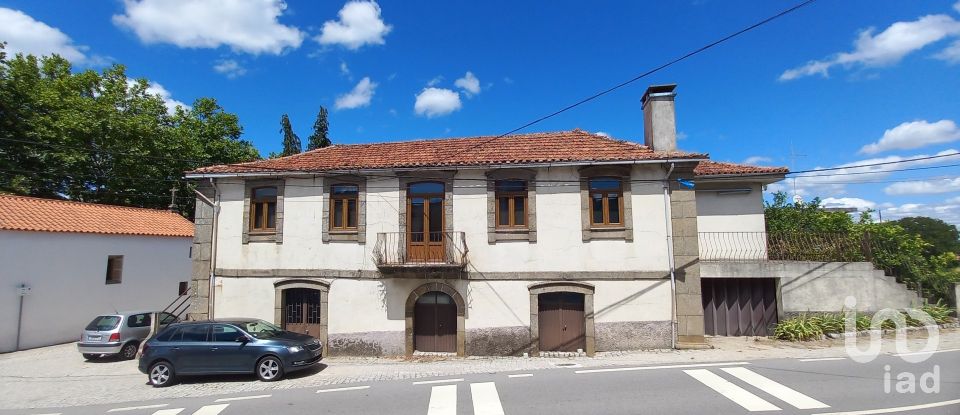 Quinta T5 em Vilarinho de São Romão de 374 m²