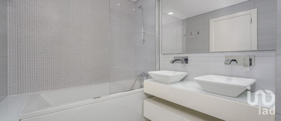 Appartement T2 à Funchal (Sé) de 117 m²