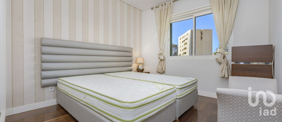 Appartement T2 à Funchal (Sé) de 117 m²