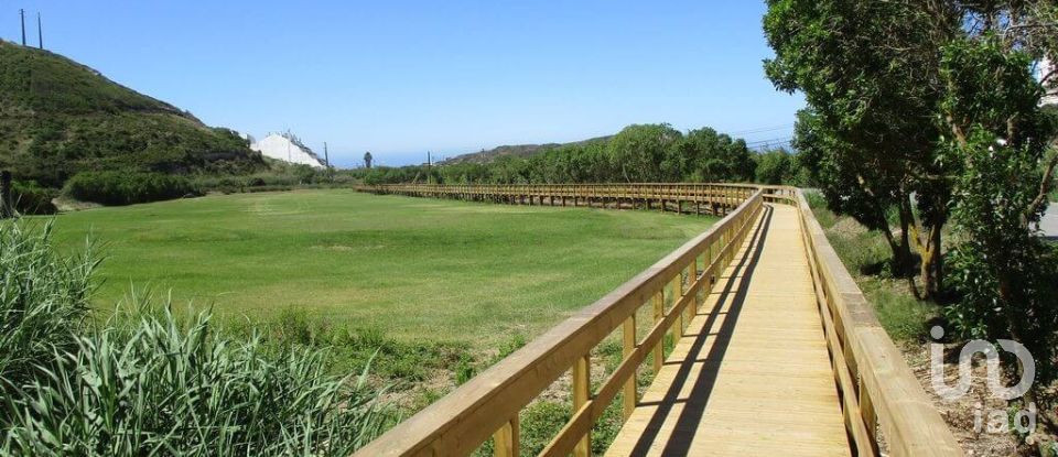 Terrain à bâtir à A dos Cunhados e Maceira de 405 m²