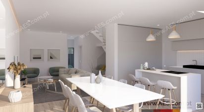 Maison T4 à Fernão Ferro de 222 m²