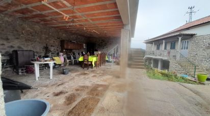 House T3 in Alheira E Igreja Nova of 386 m²