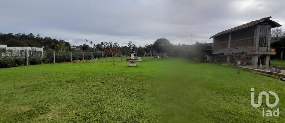 House T3 in Alheira E Igreja Nova of 386 m²