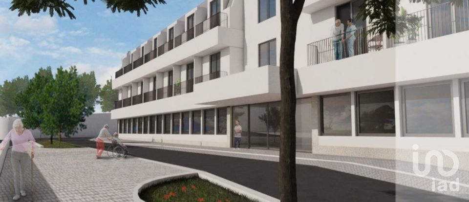 Terreno em Alhandra, São João dos Montes e Calhandriz de 38 000 m²