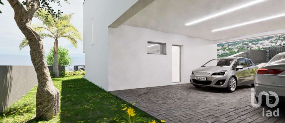 House T3 in São Martinho of 431 m²