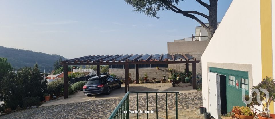 Farm T5 in Santa Maria da Devesa of 319 m²