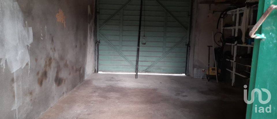 House T3 in Alheira E Igreja Nova of 386 m²