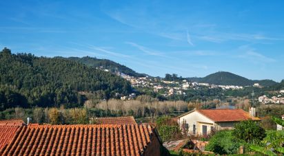 Maison T2 à Penacova de 272 m²