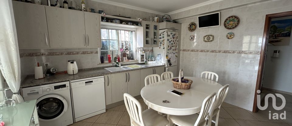 Maison T4 à Tavira (Santa Maria e Santiago) de 193 m²