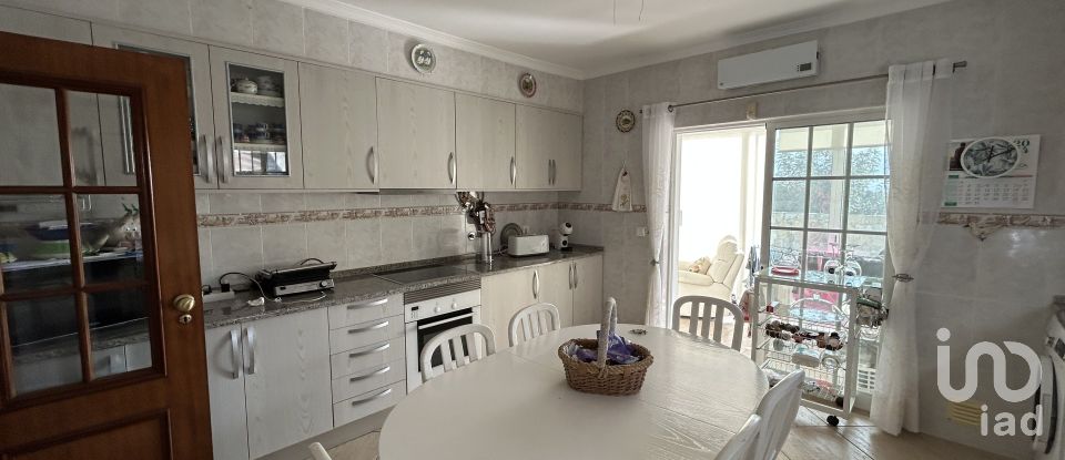 Maison T4 à Tavira (Santa Maria e Santiago) de 193 m²