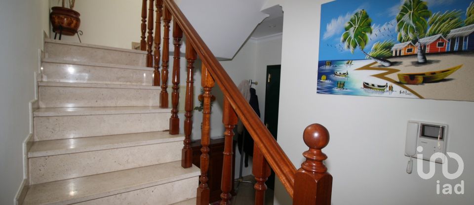 Maison T4 à Tavira (Santa Maria e Santiago) de 193 m²