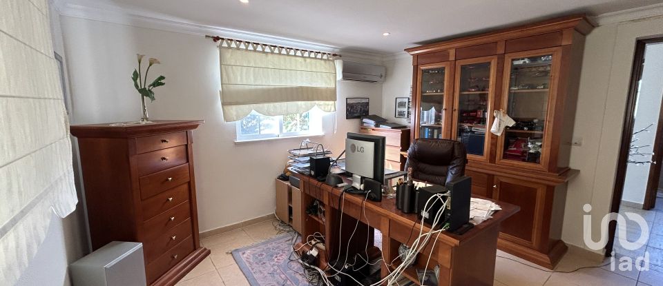 Maison T4 à Tavira (Santa Maria e Santiago) de 193 m²