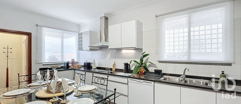 Moradia T3 em Funchal (Santa Maria Maior) de 166 m²