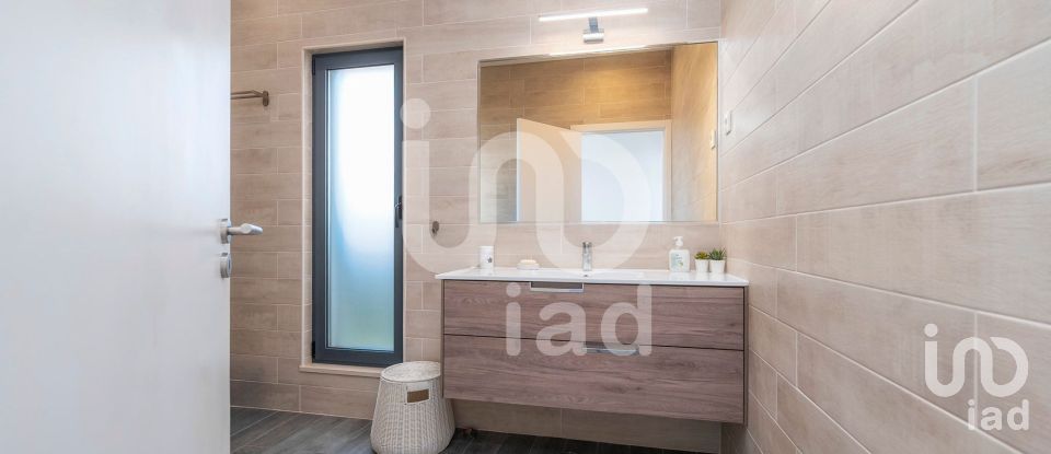 Maison T3 à Quarteira de 442 m²