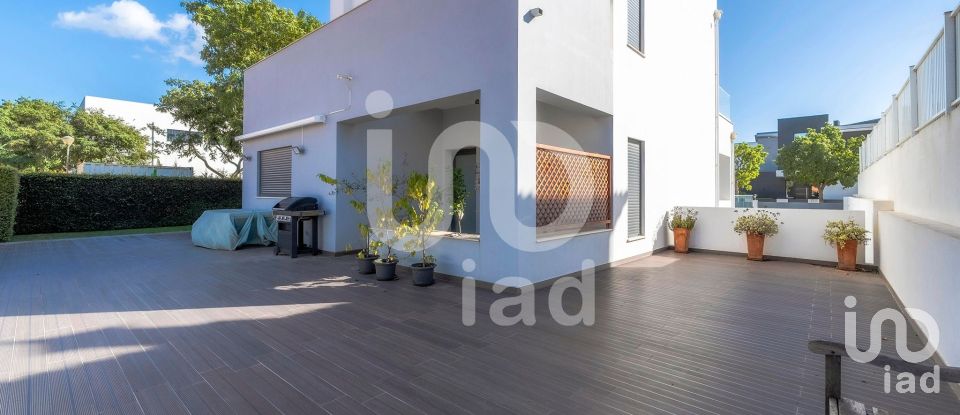 Maison T3 à Quarteira de 442 m²