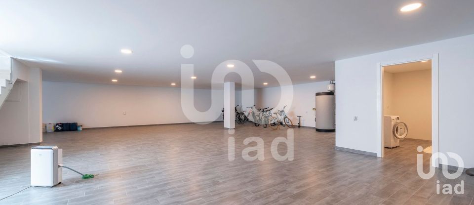 Maison T3 à Quarteira de 442 m²