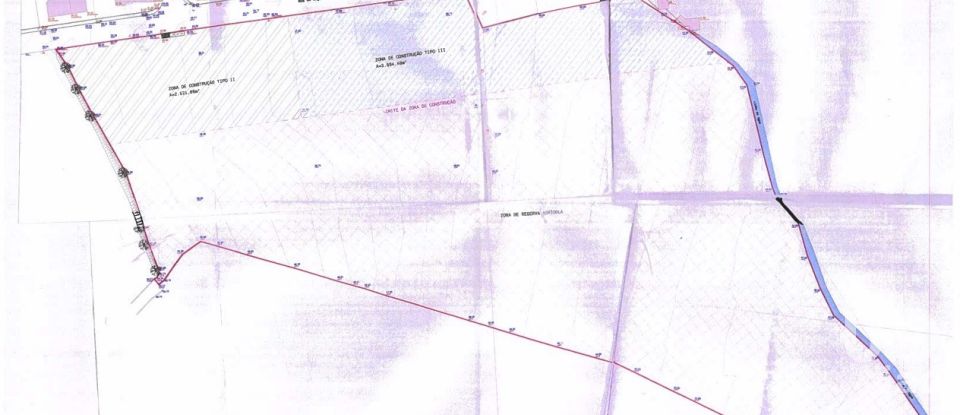 Terrain à bâtir à Aveleda de 21 000 m²