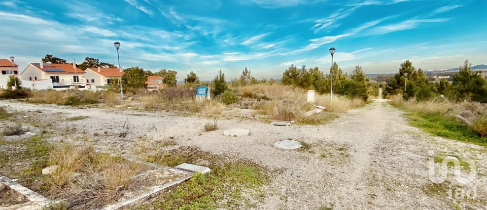 Terreno urbano em Sesimbra (Castelo) de 141 m²