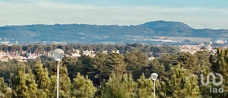 Terreno urbano em Sesimbra (Castelo) de 141 m²