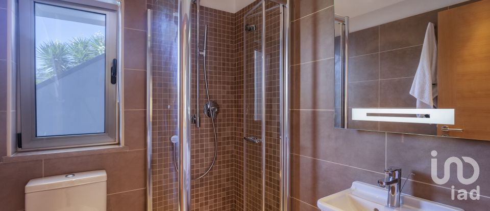 Moradia T5 em Alvor de 408 m²