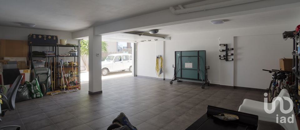 Moradia T5 em Alvor de 408 m²