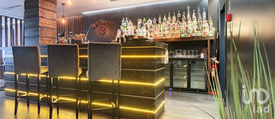 Boutique/Local commercial à Santa Maria, São Pedro E Matacães de 221 m²