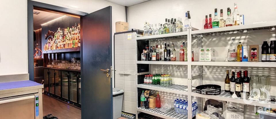 Boutique/Local commercial à Santa Maria, São Pedro E Matacães de 221 m²