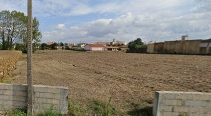 Terrain à Pardilhó de 680 m²