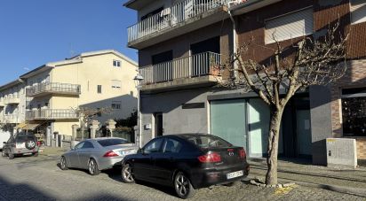 Shop / premises commercial in Bornes de Aguiar of 250 m²