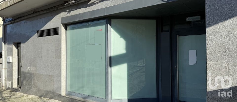 Shop / premises commercial in Bornes de Aguiar of 250 m²