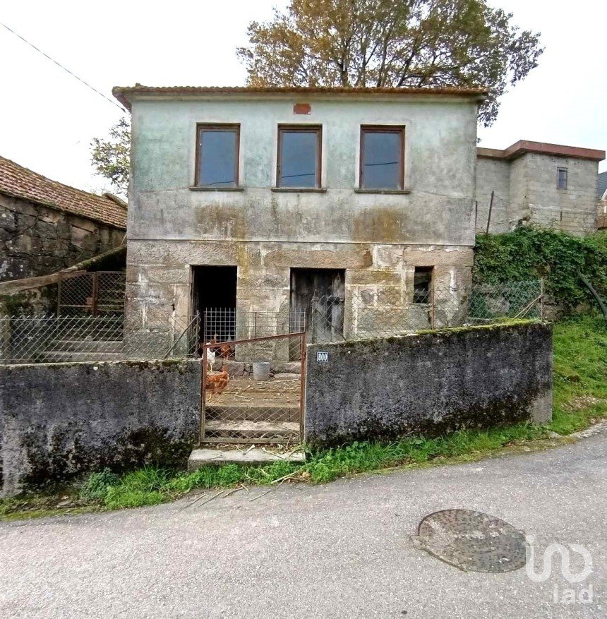 Maison T0 à Fiães de 64 m²