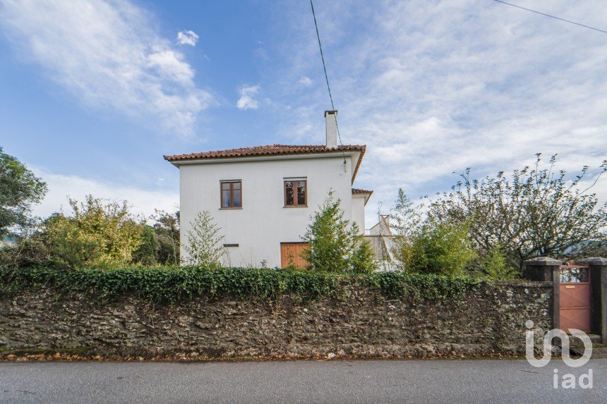 Moradia T3 em Lanheses de 148 m²